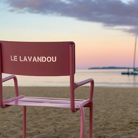 Select'Sohome - Appartement Pour 4 Personnes Avec Vue Mer A Saint-Clair ! - Zadig Le Lavandou Exterior photo